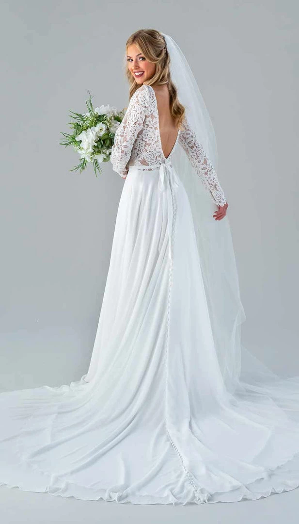 Kennedy Blue Cleo 5 Kennedy Blue Cleo