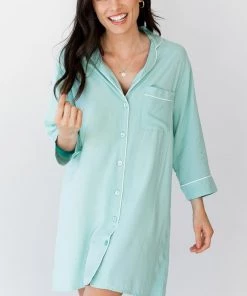 Kennedy Blue Bridesmaid Sleep Shirt Accessories