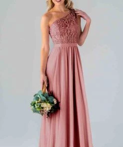 Kennedy Blue Sample Shannon - Beaded Size 20 23 Kennedy Blue Sample Shannon - Beaded Size 20