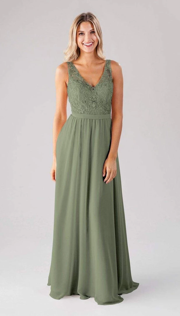 Kennedy Blue Try Before You Buy Sample Betsy - Beaded Size 6 8 Kennedy Blue Try Before You Buy Sample Betsy - Beaded Size 6