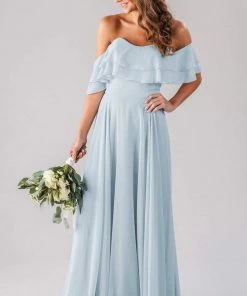 Kennedy Blue Sample Allison Size 4