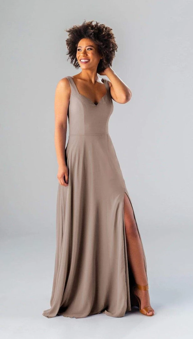 Kennedy Blue Sample Zoey Size 6 8 Kennedy Blue Sample Zoey Size 6